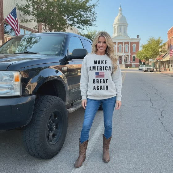 MAKE AMERICA GREAT AGAIN Cotton Unisex White Sweatshirt